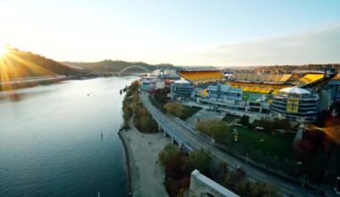 Then-Pitt chancellor recalls North Shore campus expansion that launched lasting bond with Steelers – WPXI