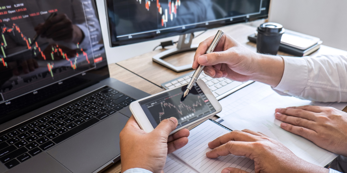 Erie Indemnity Increases Dividend 7.1% Amid Stock Decline