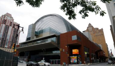 Former Philly Pops ticket buyers sue Kimmel Center