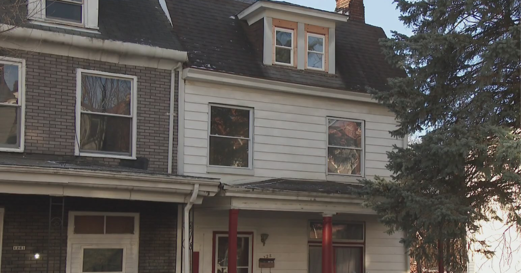Couple facing child endangerment charges after leaving kids in an unlivable home in Pittsburgh