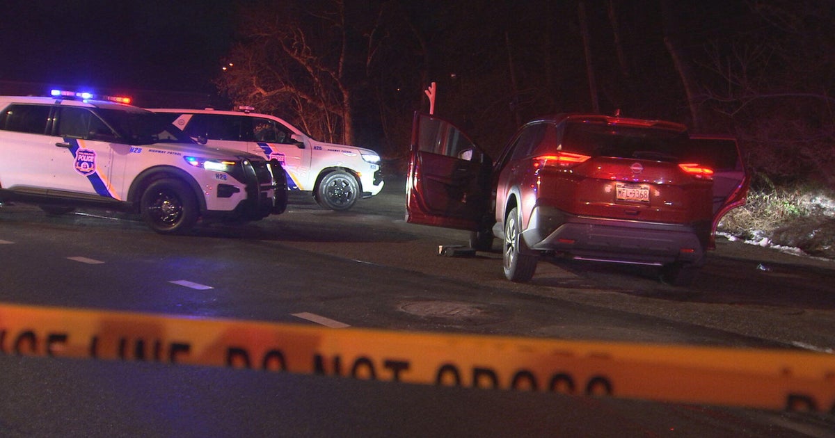Carjacking leads to police pursuit, shots fired in Fairmount Park, Philadelphia