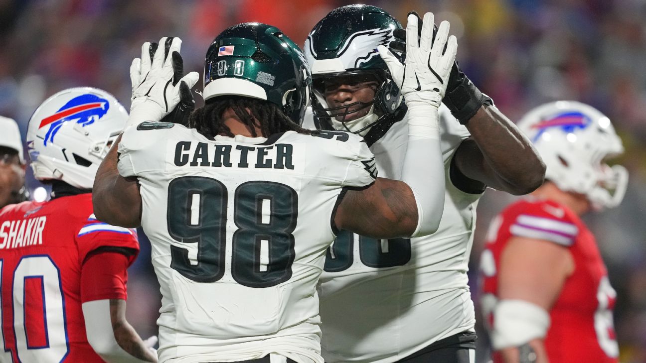 Eagles lean on defense in 'great battle test' against Bills