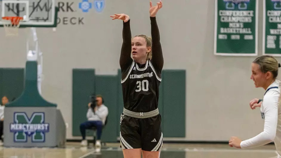 Bonnies improve to 9-3 with 60-57 win at Mercyhurst