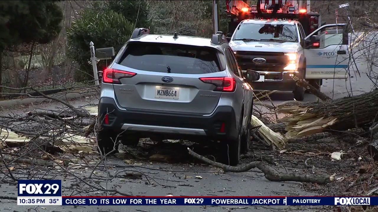 Thousands without power as dangerous winds hit before Christmas