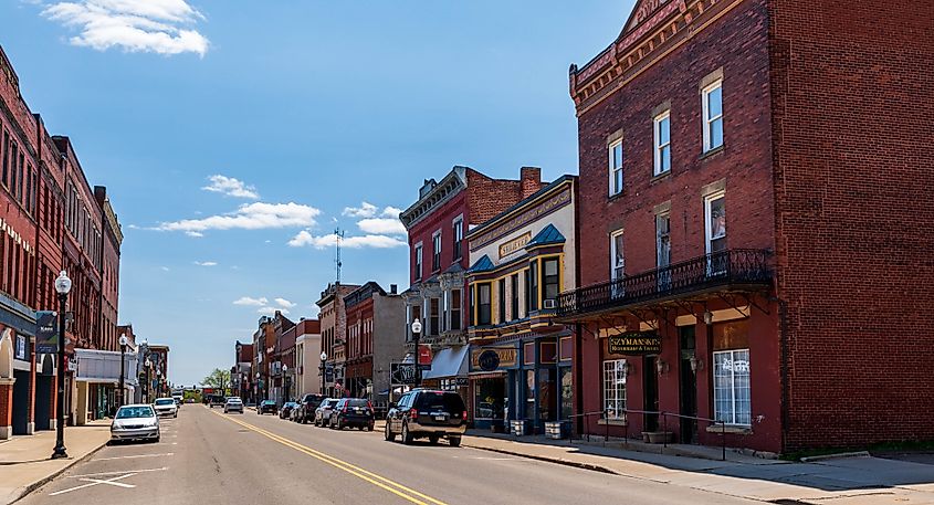 Businesses along North Fraley Street in Kane