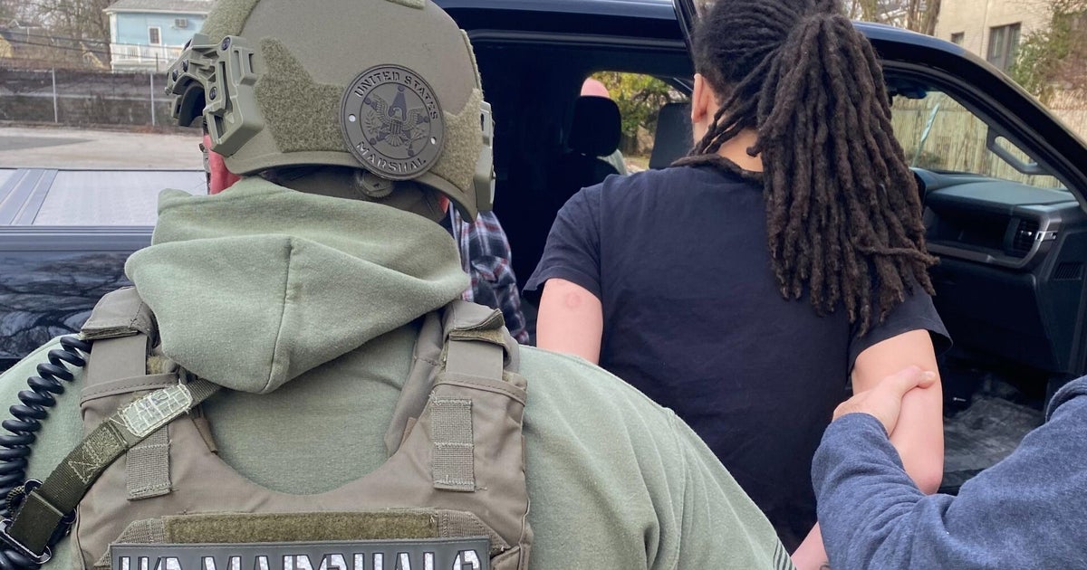 Accused gang member wanted for 3 murders in Philadelphia arrested in Delaware County, U.S. Marshals say