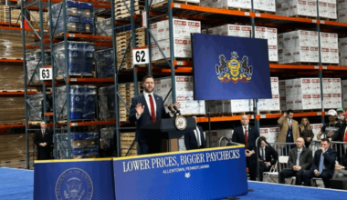 In Allentown, Vance says economy is improving, blames hardships on Biden