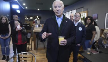Biden stops by Pennsylvania stores to talk up his record on small business creation