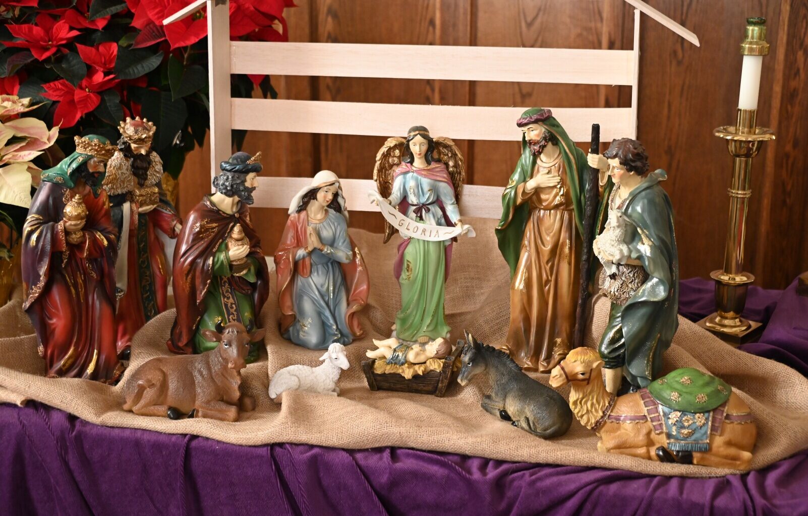 A child is born in Bethlehem - Brainerd Dispatch