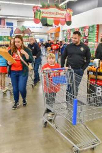 Shop with a Cop program offers joy – Lehigh Valley Press