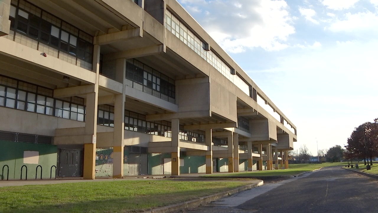 How Philly plans to handle vacant school properties