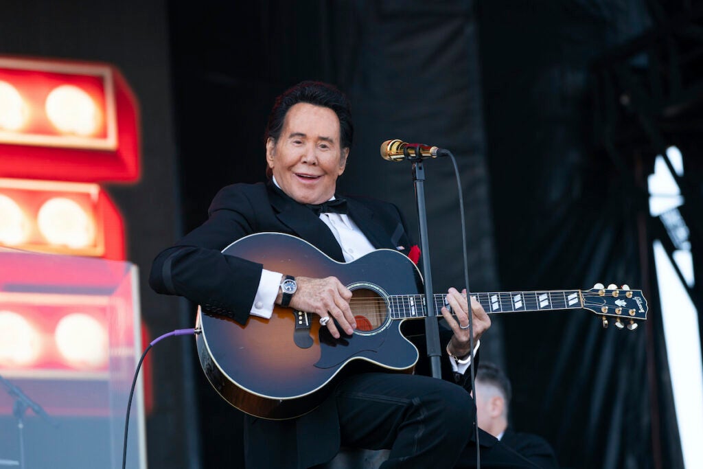 wayne newton performing live on stage