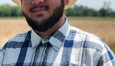 Philadelphia designer becomes internet star over his 800 MILE commute via public transport to work in Atlanta