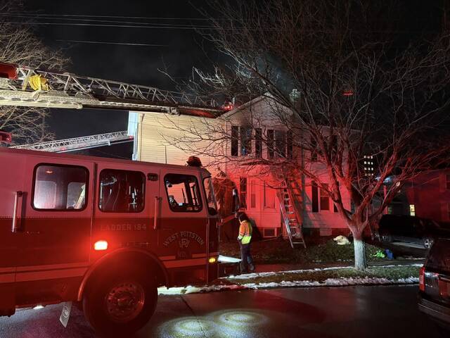 Firefighter injured fighting blaze in West Pittston