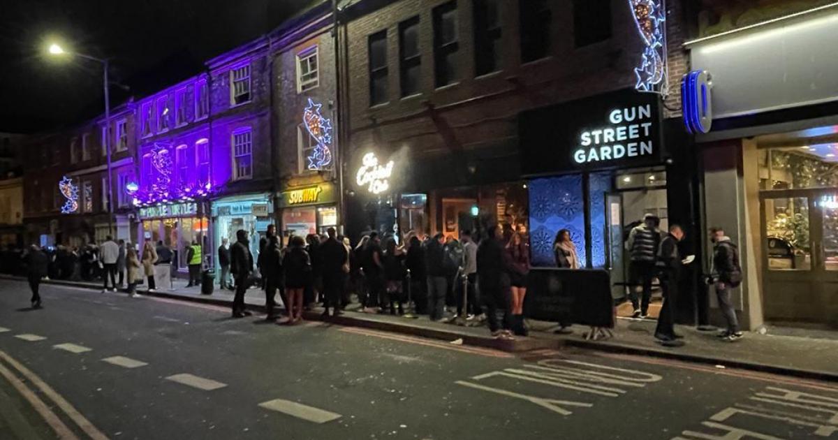 Cocktail bar in Reading town centre can stay open until 3am