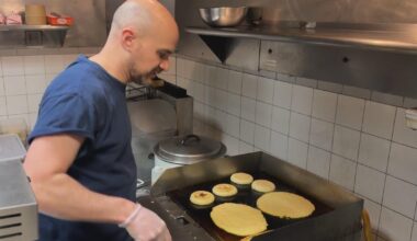 Philadelphia's Venezuelan community finds hope as axiety grows amid U.S. strike