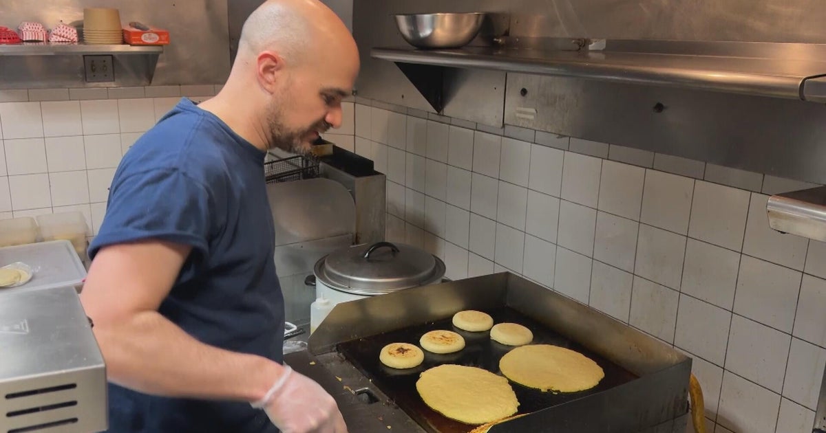 Philadelphia's Venezuelan community finds hope as axiety grows amid U.S. strike