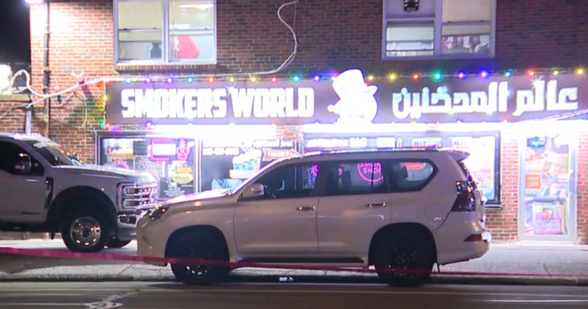 Shooting leaves 1 dead, 1 critical Northeast Philadelphia