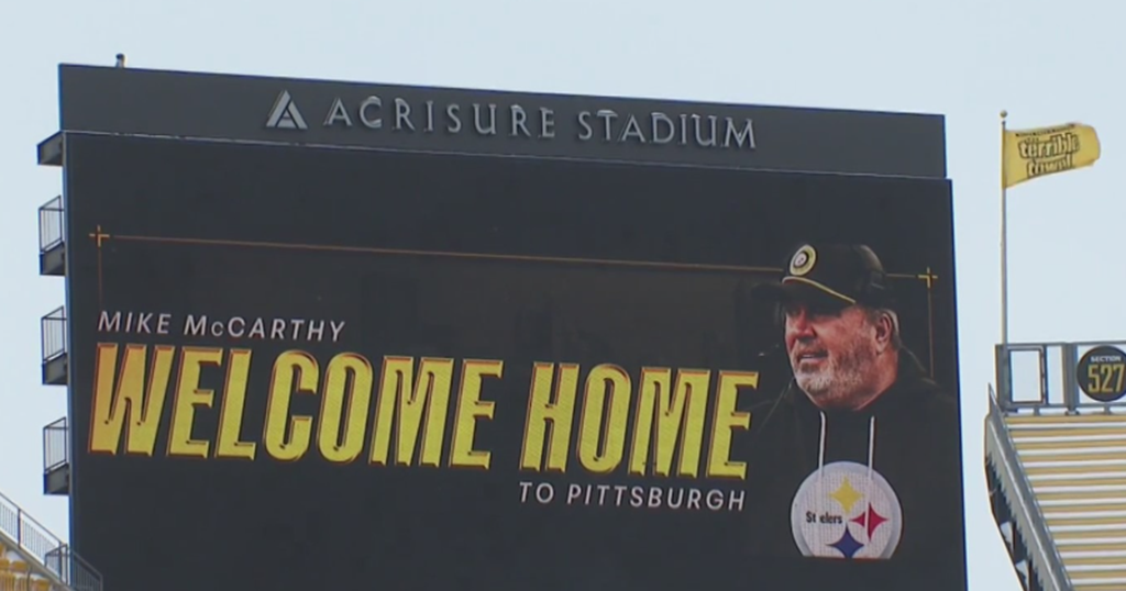 Greenfield community beaming with pride as Mike McCarthy returns to hometown Pittsburgh