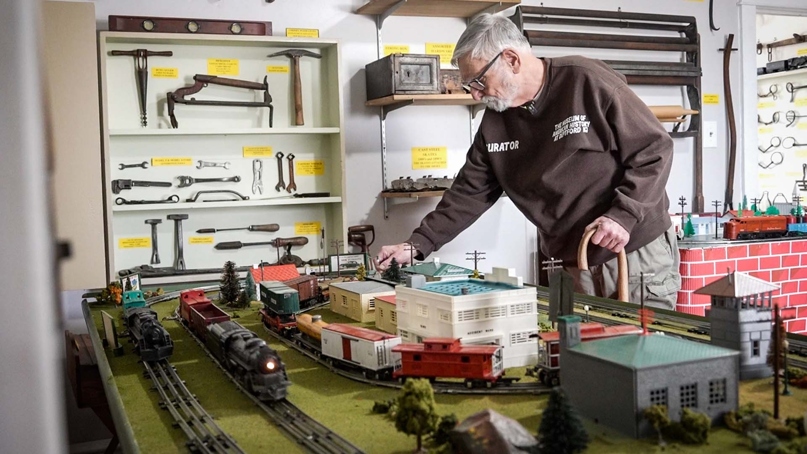 Annual antique toy train show rolls through South Jersey museum