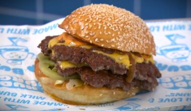 Huda Burger adds to Fishtown's dining scene