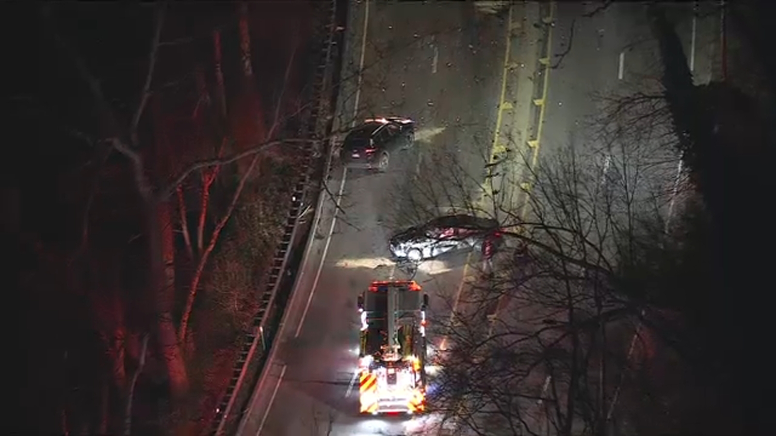 Philadelphia traffic: Multi-vehicle crash shuts down Lincoln Drive near Gypsy Lane in East Falls
