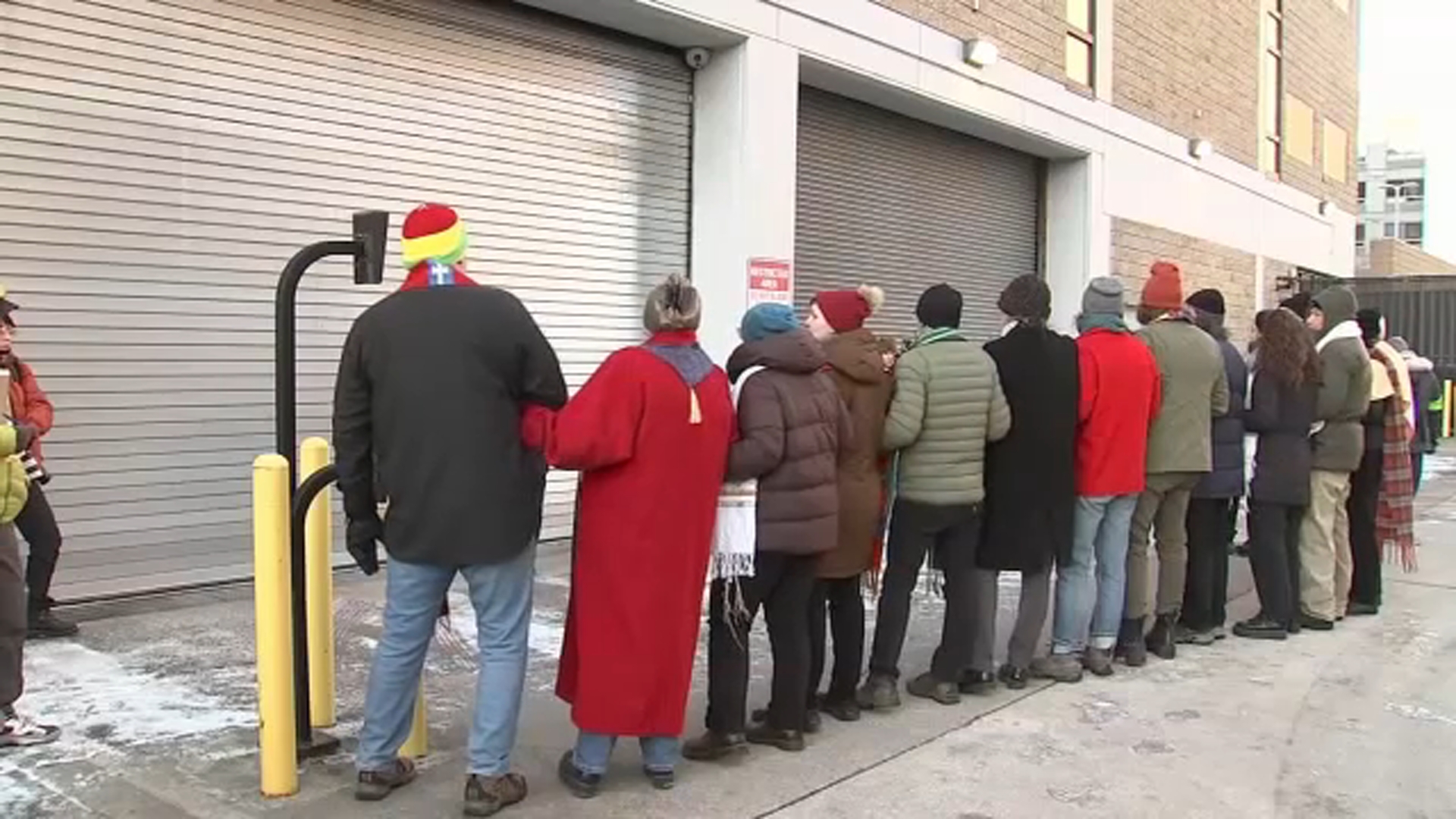Protesters from No ICE Philly formed a human blockade outside of the Philadelphia ICE office in Center City.
