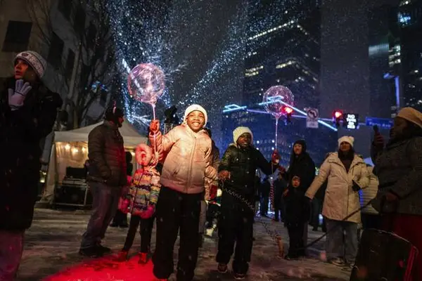 Pittsburgh’s Cultural District helps bring in the new year with First Night event