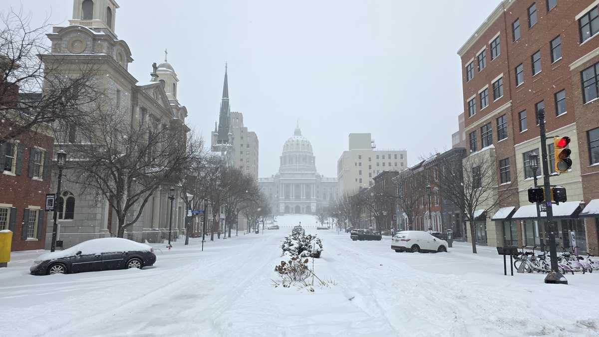 How much snow did Pa. get?