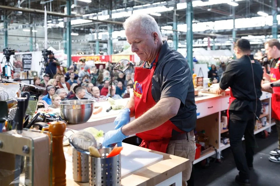 Army Sgt. Nicolas Adame and Navy Culinary Specialist Second Class Jonathan Ortiz and teammates competed head-to-head at the at the Farm Show’s 2026 Army vs. Navy Cookoff using Pennsylvania-grown ingredients, highlighting the connection between the Commonwealth’s agricultural producers and the military’s commitment to nutrition, readiness, and excellence.