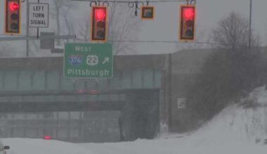 Snow continues to pile up in Monroeville, Allegheny County