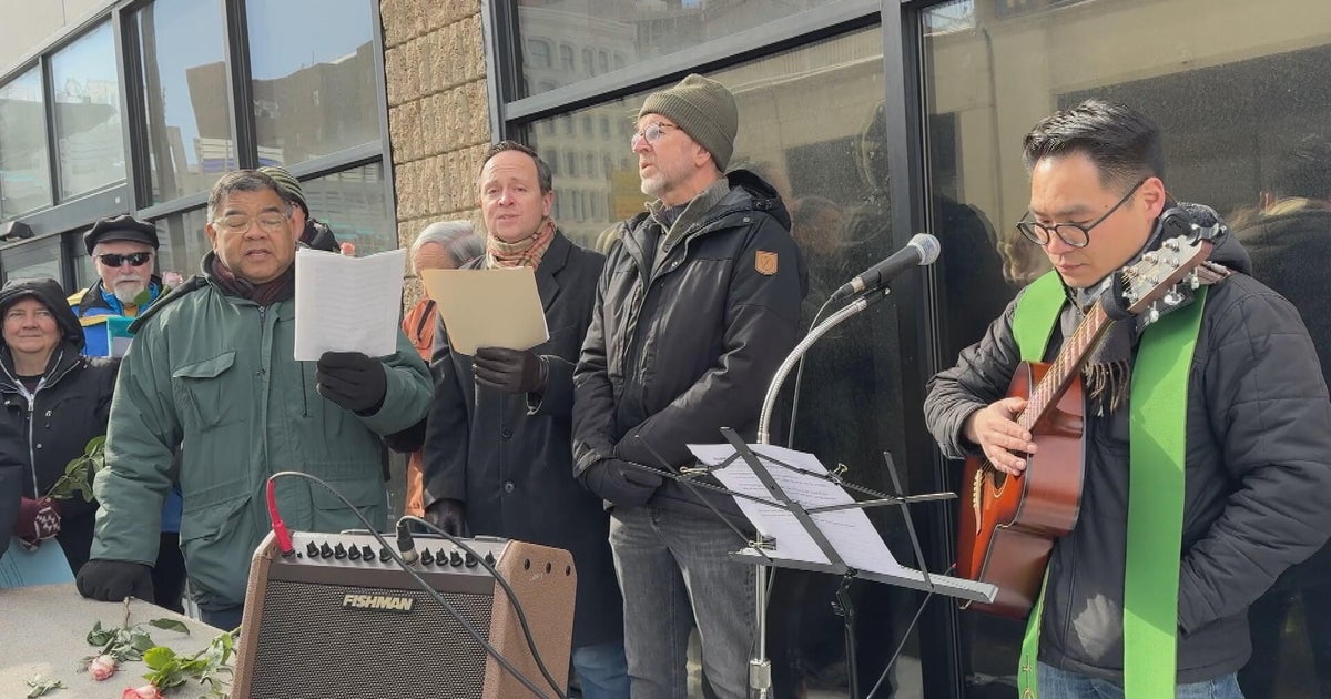 Philadelphia faith leaders meet to pray, sing, call for compassion for immigrants amid crackdown