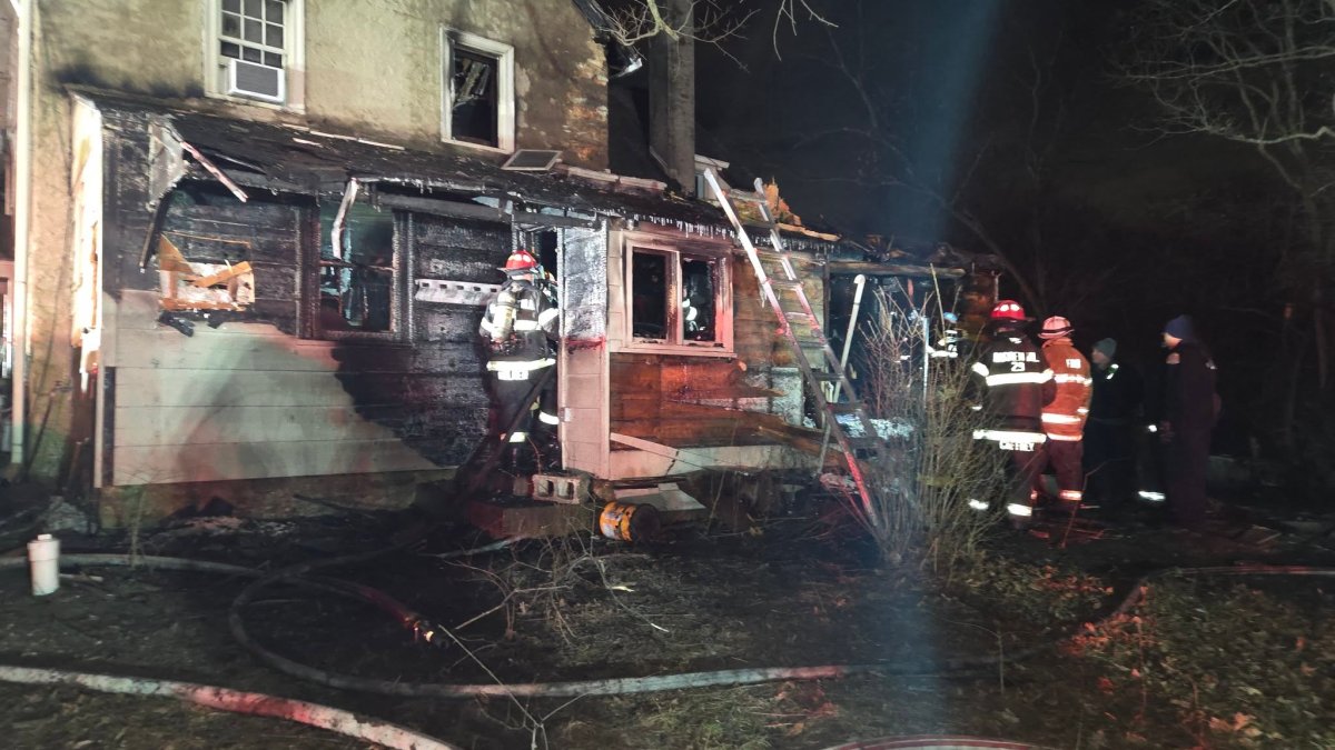 Pets dead, 3 firefighters injured in Montgomery County house fire – NBC10 Philadelphia