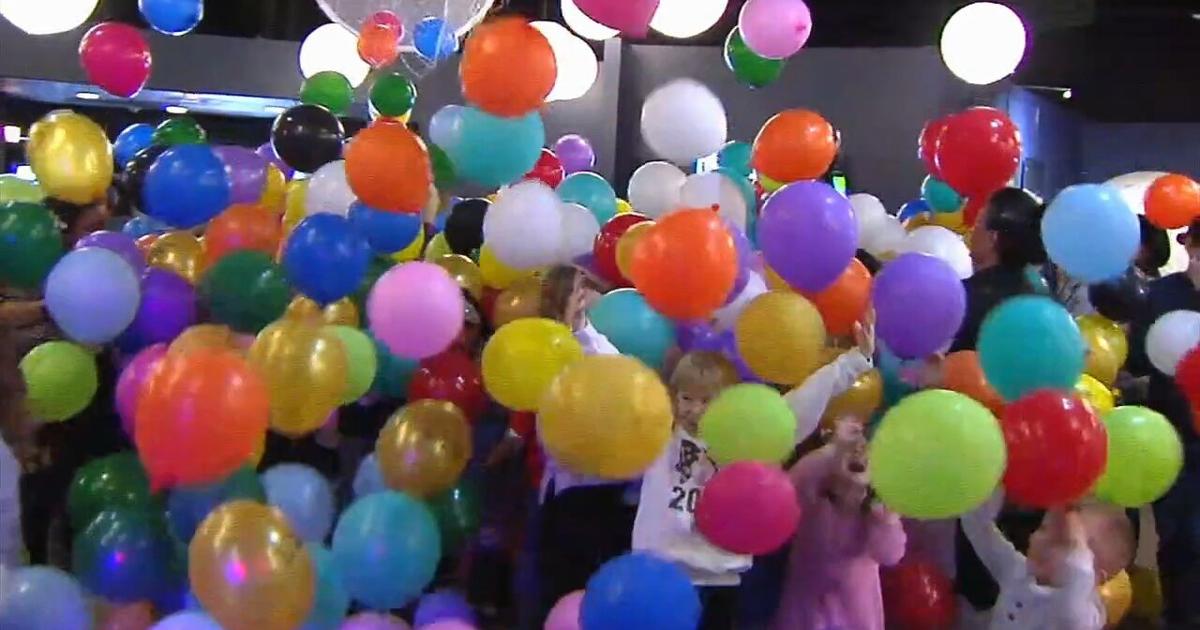 Children pack Reading Public Museum for 'Noon Year's Eve' | Reading Area