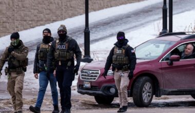 Justice Department investigating whether Minnesota's Walz and Frey impeded immigration enforcement | Associated Press