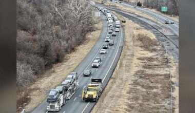 Roadway down to 1 lane on stretch of Route 33 South due to sinkhole | Northampton County