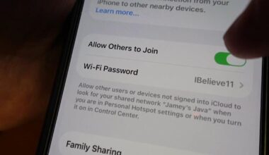 What the Tech? Tech emergency kits for power outages | What The Tech?