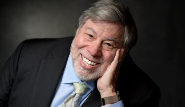 Apple co-founder the Woz at Lehigh: 'Be careful' when it comes to AI | Bethelehm Area