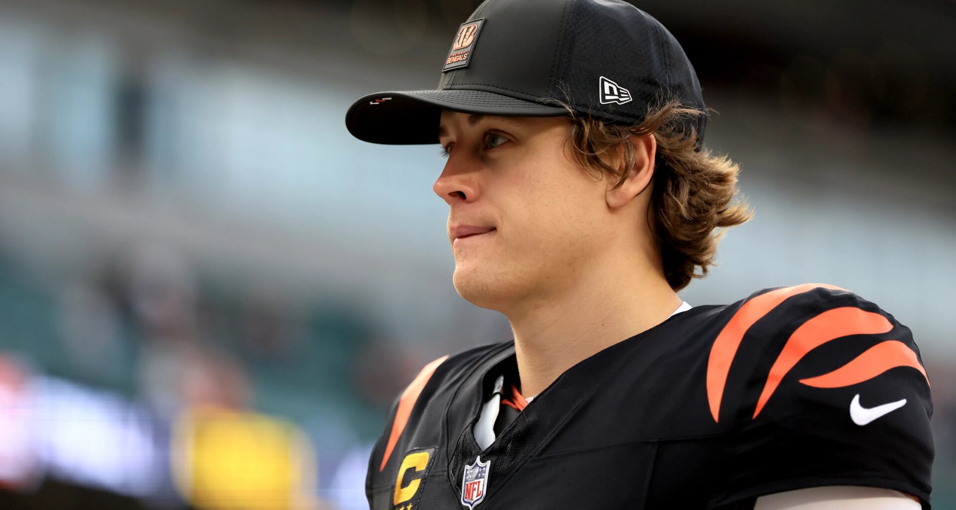 Steelers' James Harrison pleads with Joe Burrow to join Pittsburgh