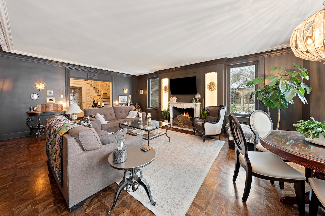 13904 Edgewater Drive, Lakewood: House of the Week