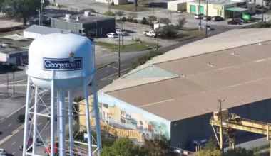 Georgetown City Council passes first reading of six month re-zoning moratorium