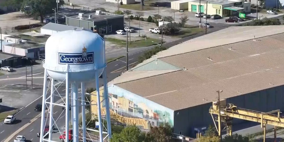 Georgetown City Council passes first reading of six month re-zoning moratorium