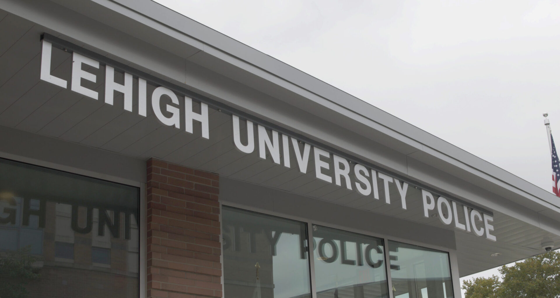 BREAKING: Threatening email targets Health, Science and Technology building - The Brown and White false-threat-email-targeted-health-science-technology-building