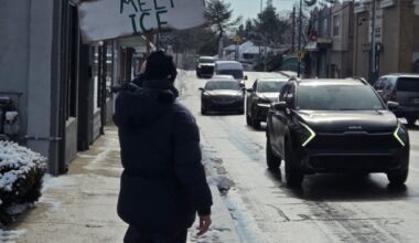 Protesters come out for MLK against ICE