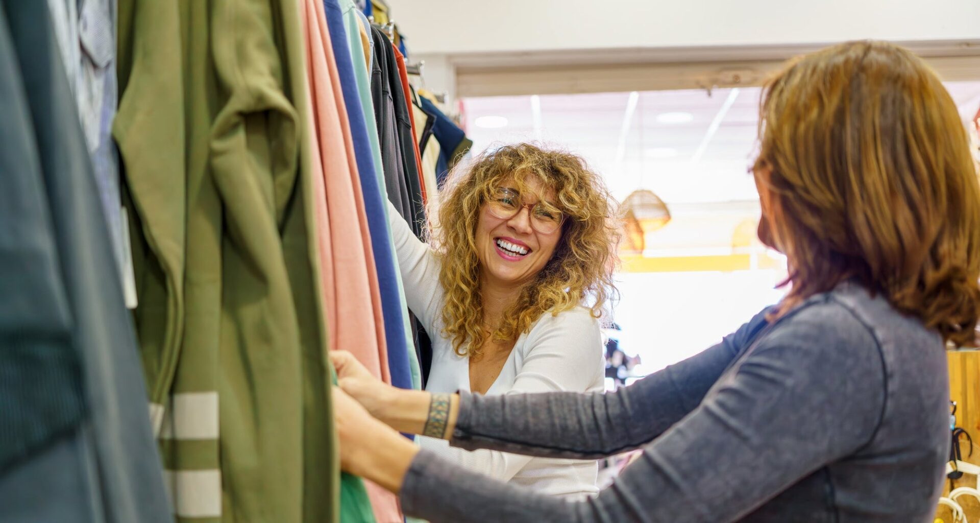 Philadelphia Nonprofit Launches Free Workshops, Clothing Events