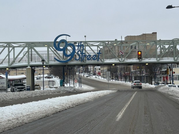 69th Street in Upper Darby on Monday morning. (PETE BANNAN - DAILY TIMES.) 