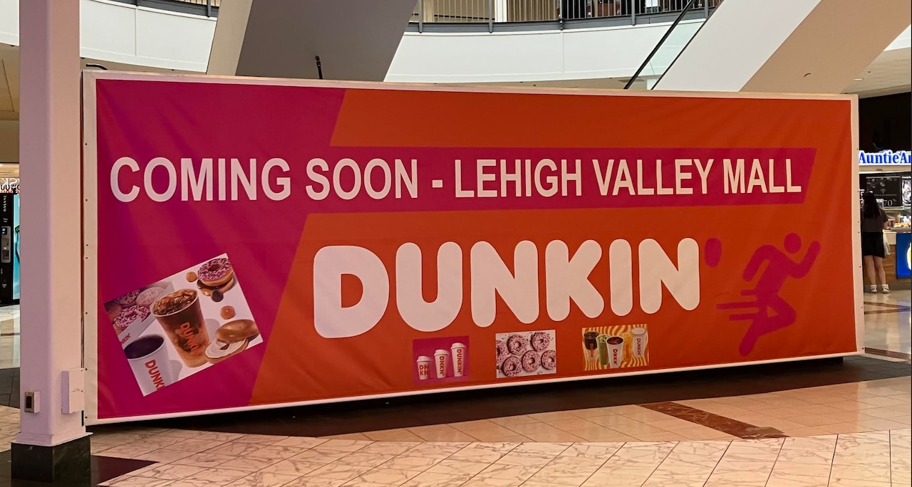 Dunkin' opens at Lehigh Valley Mall