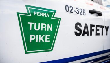 1 dead in crash on Pa. Turnpike