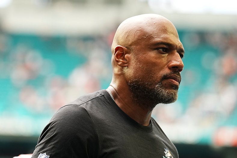 NFL: Los Angeles Chargers at Miami Dolphins