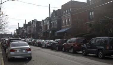 The 300 block of Oakland Avenue.